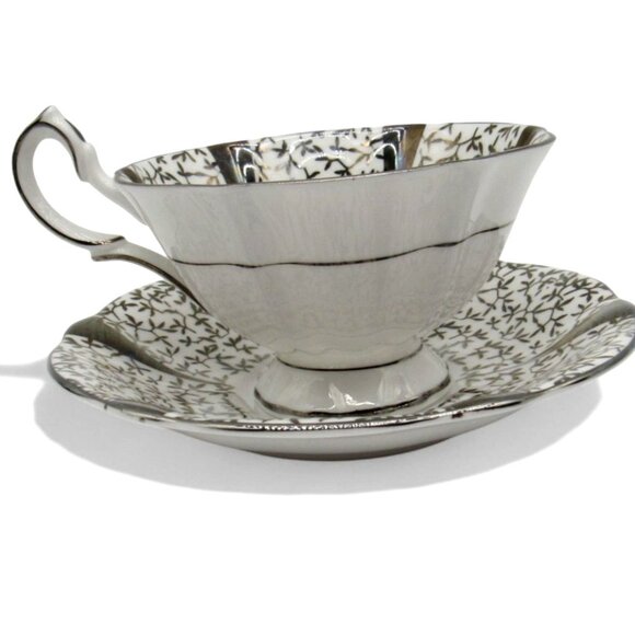 QUEEN ANNE Silver Lace Wedding Anniversary Cup And Saucer England Leaf Design - Picture 3 of 12
